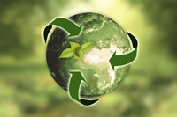 Planeta Tierra rodeado por flechas verdes que simbolizan el reciclaje